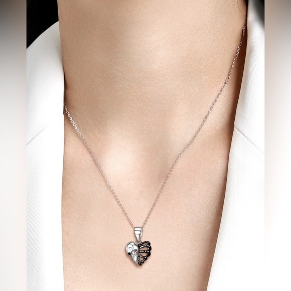 Jewelry - 925 Sterling Silver Halloween Gothic Skeleton Heart  Skull Pendant Necklace
